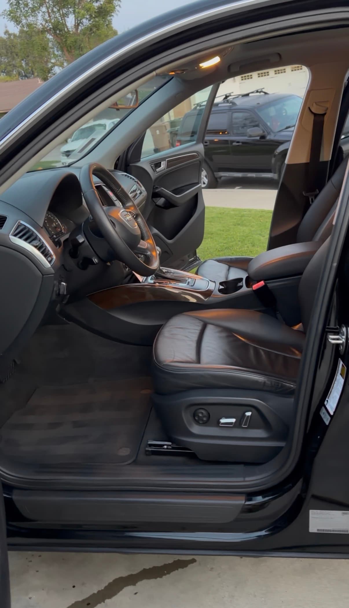 Full Interior Detail